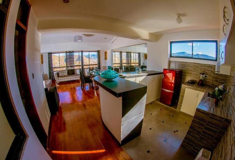 1 Szobás Tetőtéri Apartman, & Apartments Rhd