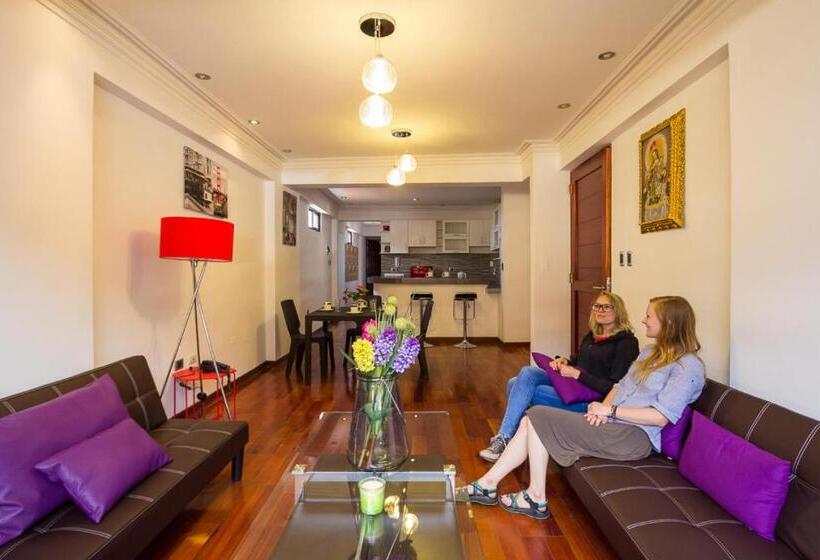 2 Szobás Apartman, & Apartments Rhd