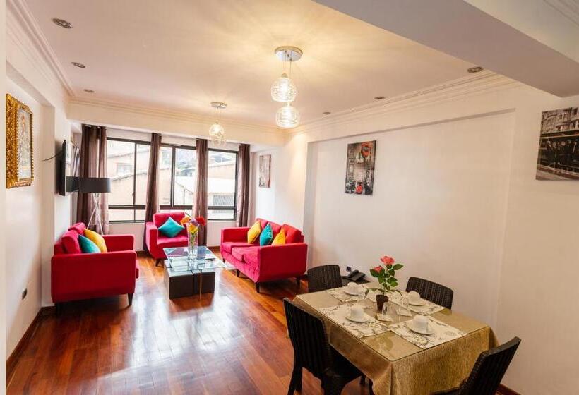 1 Szobás Apartman, & Apartments Rhd