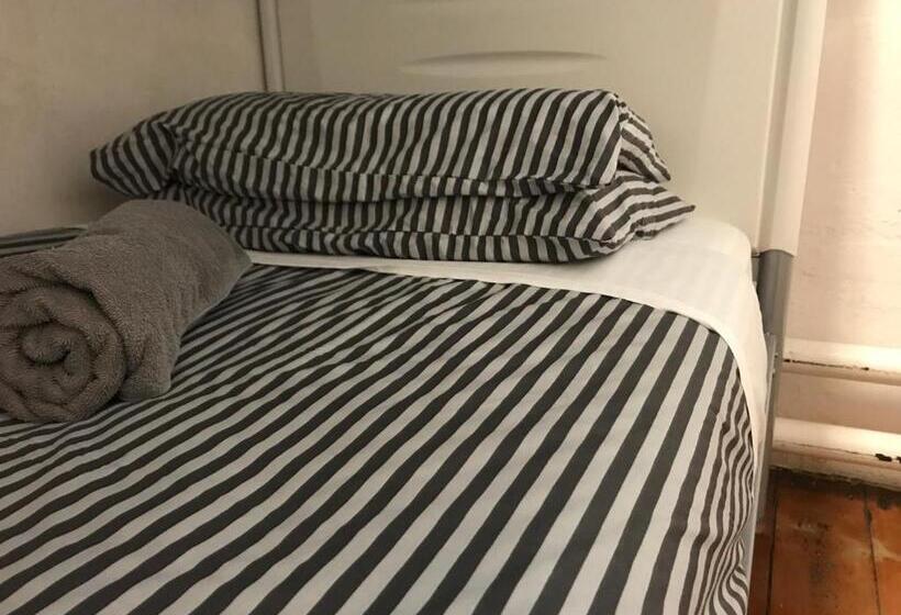 חדר סטנדרד יחיד חדר אמבטיה משותף, Jailhouse Accommodation