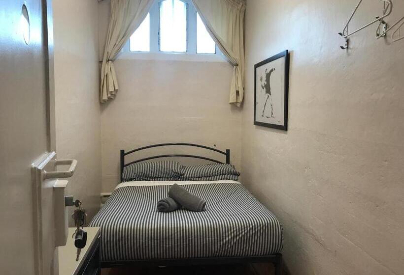 חדר סטנדרט חדר אמבטיה משותף, Jailhouse Accommodation