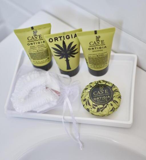 اتاق سوپریور, Cas'e Charming House