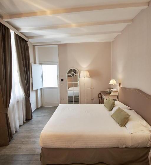 اتاق سوپریور, Cas'e Charming House