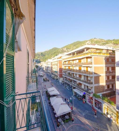 غرفة قياسية مزوَّدة بشُرفة, Relais San Giacomo