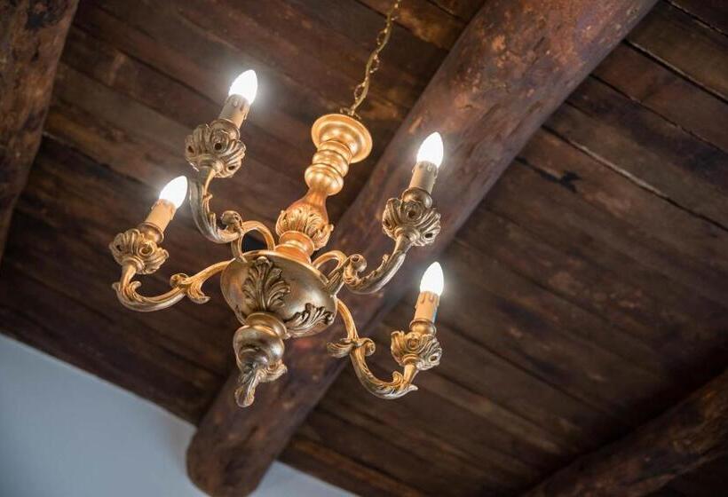 غرفة قياسية, Relais San Giacomo