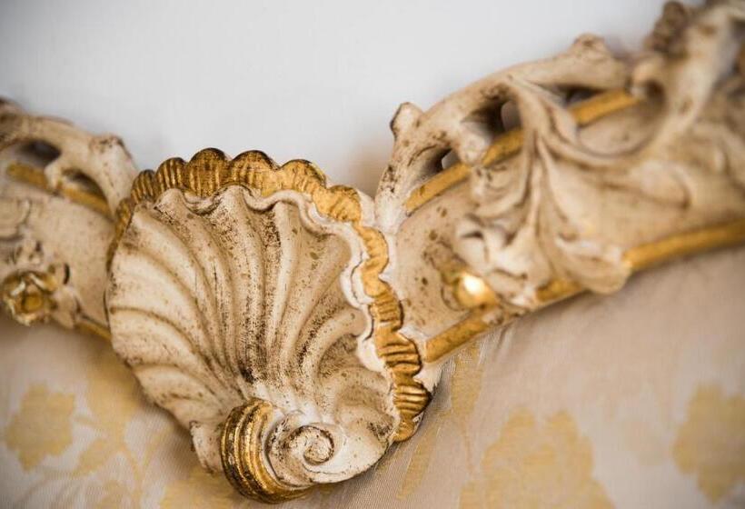 غرفة قياسية مزوَّدة بشُرفة, Relais San Giacomo