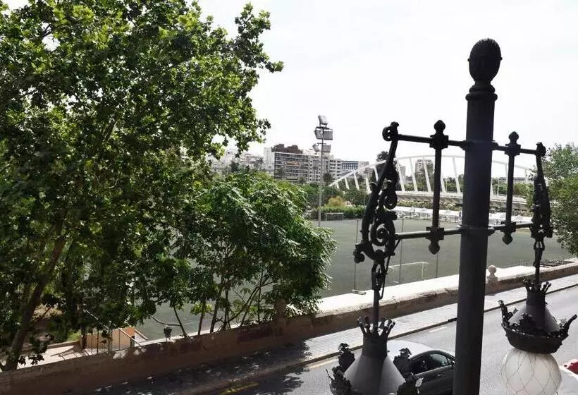 اتاق یک نفره پایه با سرویس بهداشتی مشترک, Valencia Suits You Centro Histórico, Establecimiento Automatizado Fast Auto Check In&out, Solo Para
