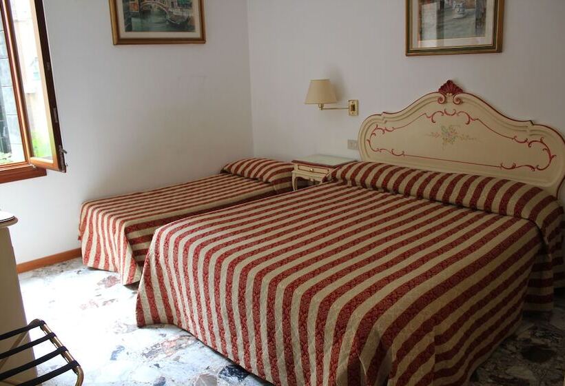 اتاق استاندارد, Bed&Breakfast Barababao