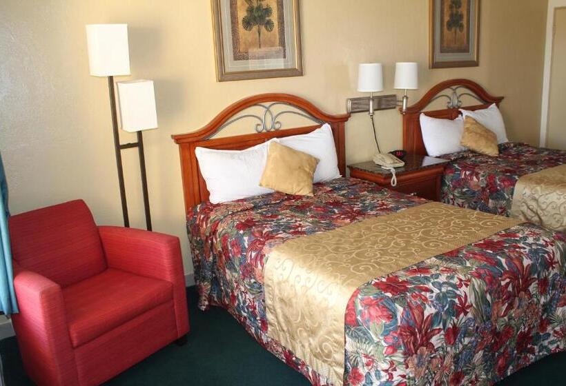 إستوديو قياسى, Grand Prix Motel Beach Front