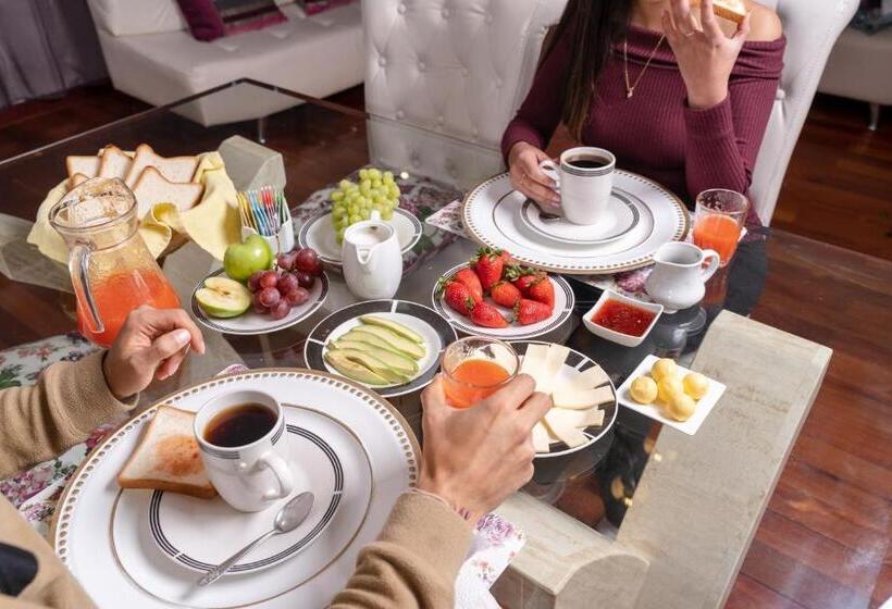 Standard Szoba, & Apartments Rhd