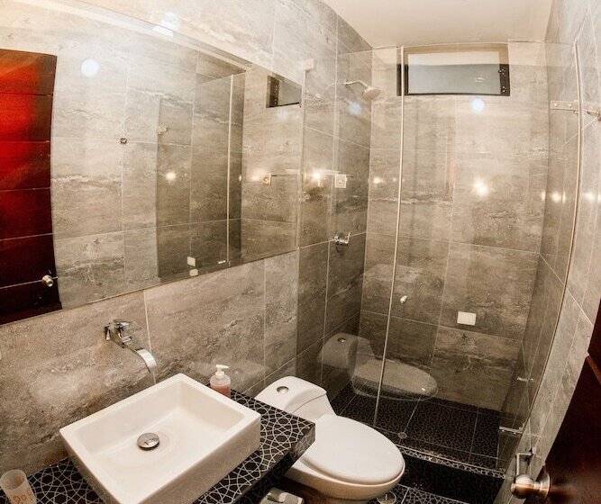 1 Szobás Apartman, & Apartments Rhd