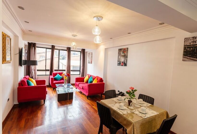 1 Szobás Apartman, & Apartments Rhd