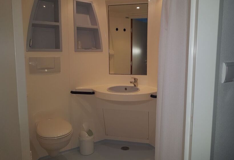 חדר סטנדרט לארבעה, Au Périgord Noir