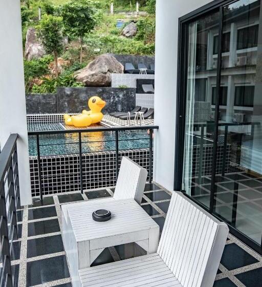 デラックスルーム, Chaantalay