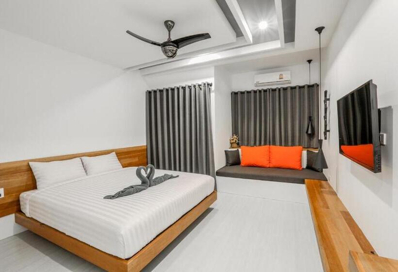 スーペリアールーム, Chaantalay