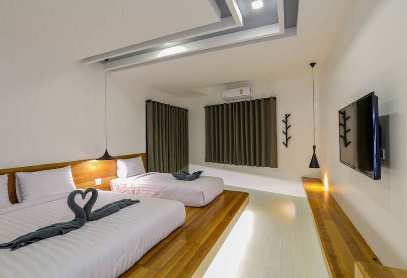 スーペリアトリプルルーム, Chaantalay