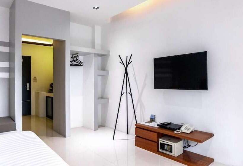 デラックスルーム, Chaantalay