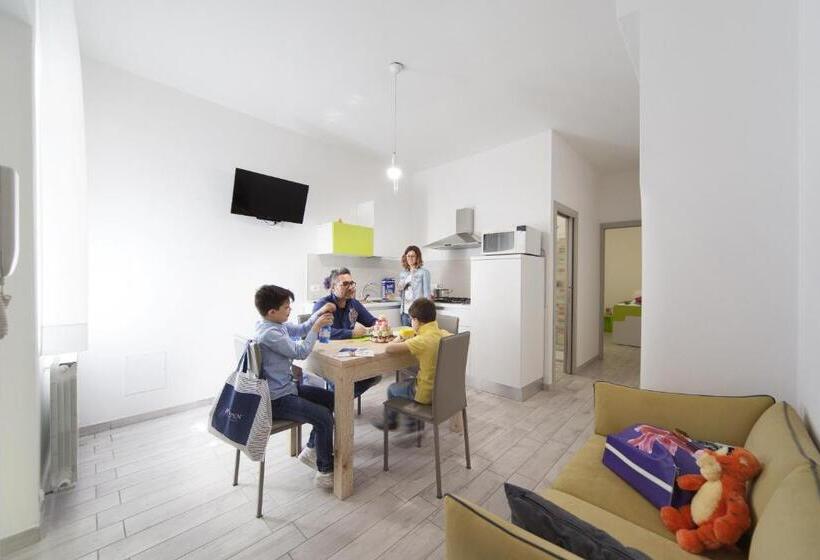 Апартаменты 2 Спальни, Del Mar