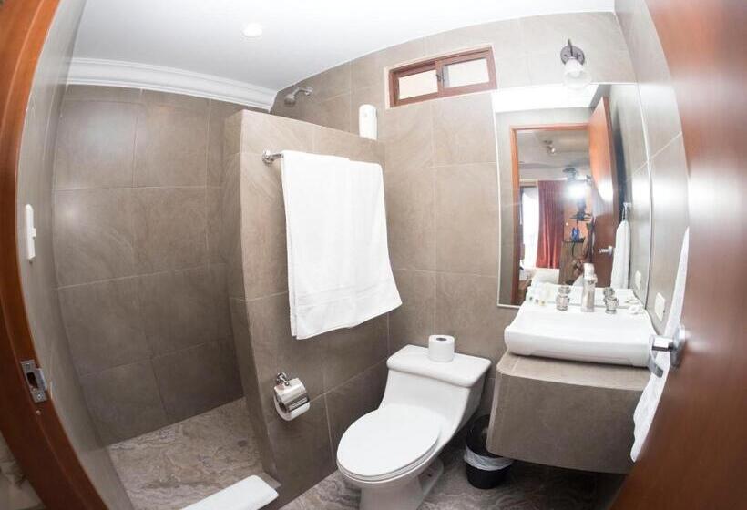 Deluxe Suite King Bed, Dharma Beach