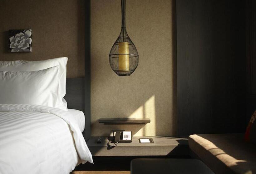 اتاق سوپریور, Dua