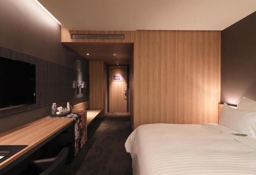 اتاق لوکس, Dua