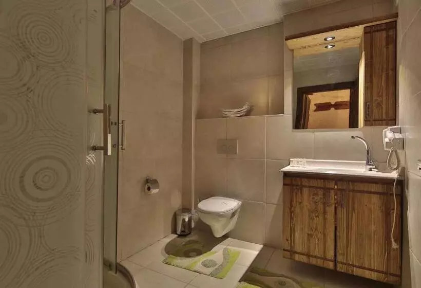 スタンダードトリプルルーム, Goreme Cave Rooms&spa