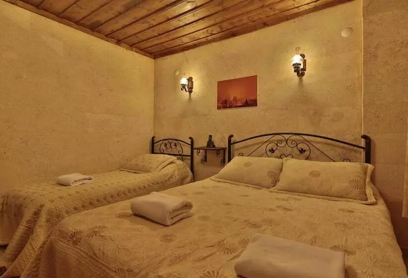 スタンダードトリプルルーム, Goreme Cave Rooms&spa