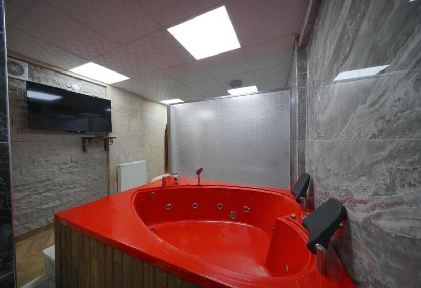 스위트 킹사이즈 침대, Goreme Cave Rooms&spa