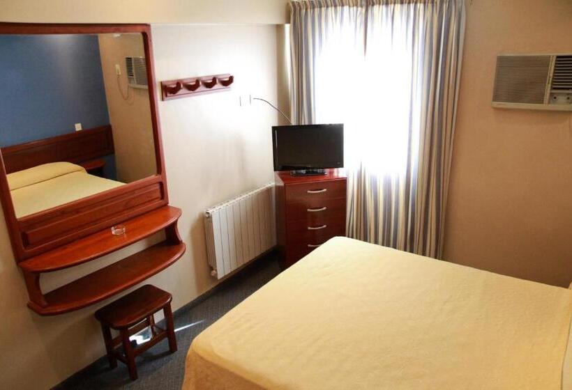 חדר סטנדרט לשלושה, Kalton