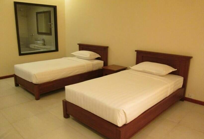 اتاق سوپریور, Man Myanmar