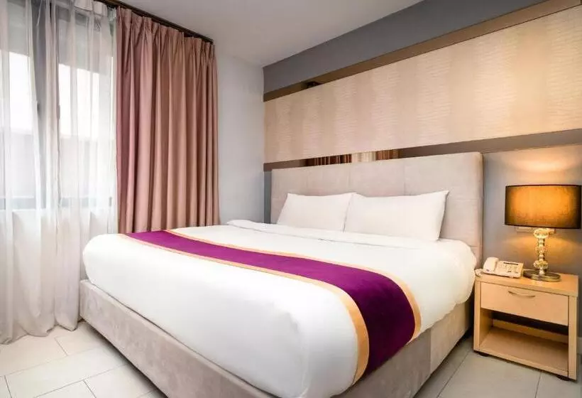 اتاق لوکس با تخت بزرگ, Royce Hotel Kl Sentral