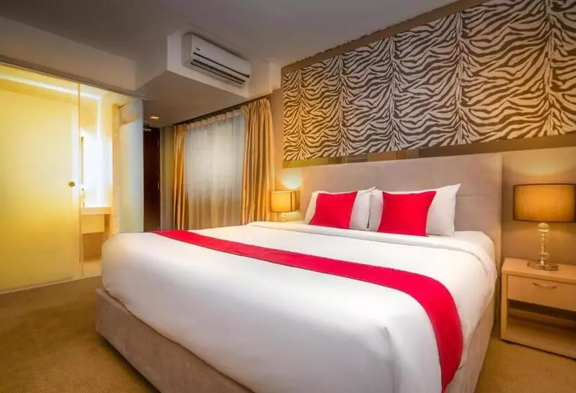 اتاق اجرایی با تخت بزرگ, Royce Hotel Kl Sentral