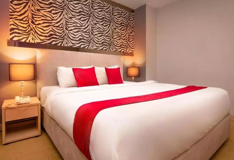 اتاق اجرایی با تخت بزرگ, Royce Hotel Kl Sentral
