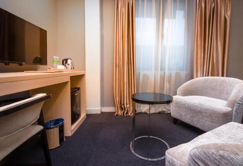 سوییت, Royce Hotel Kl Sentral