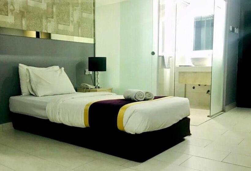 اتاق سوپریور یک تخته, Royce Hotel Kl Sentral