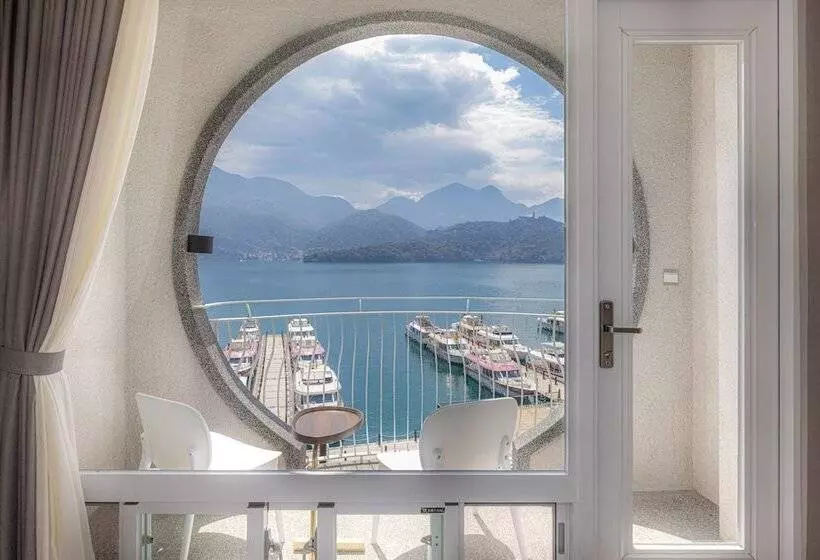 اتاق استاندارد با چشم‌انداز دریاچه, Sun Moon Lake Apollo Resort