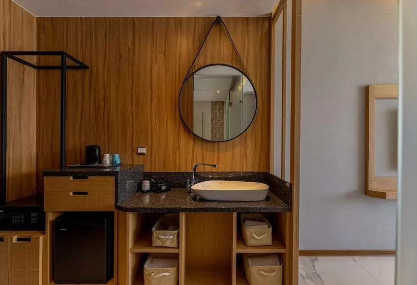 اتاق استاندارد با چشم‌انداز دریاچه, Sun Moon Lake Apollo Resort
