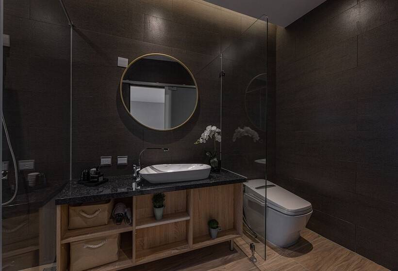 اتاق استاندارد چهار تخته, Sun Moon Lake Apollo Resort
