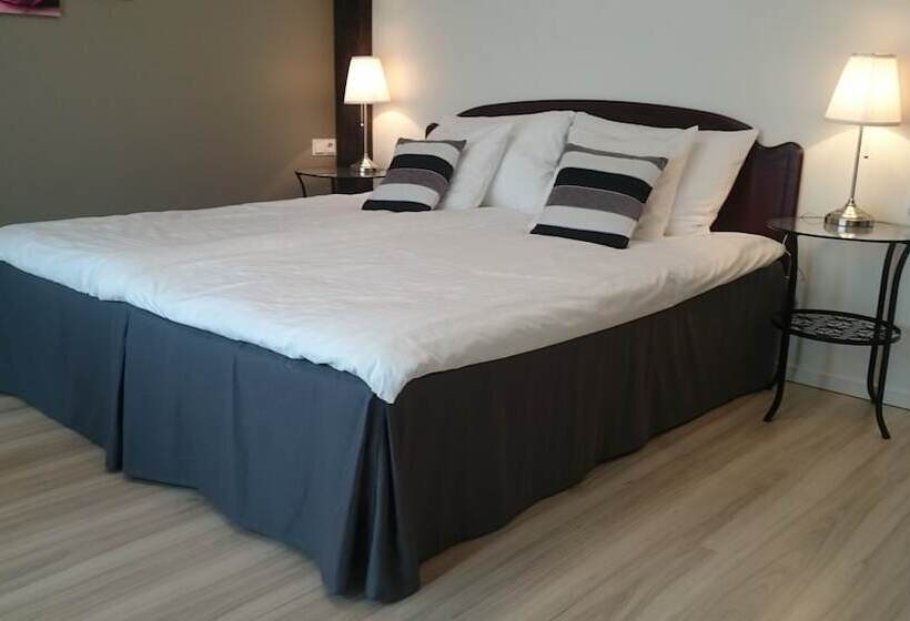 غرفة قياسية مطلّة علي البحر, Vejby Strand