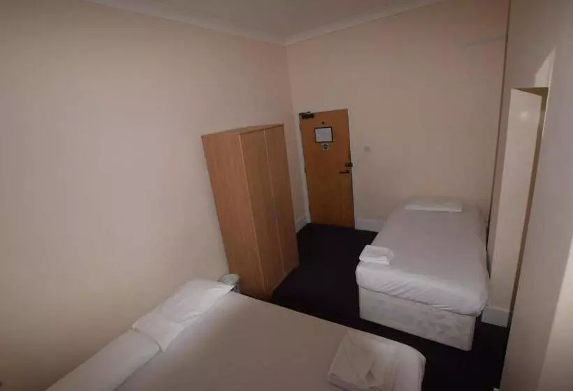バス共有のスタンダードルーム, York