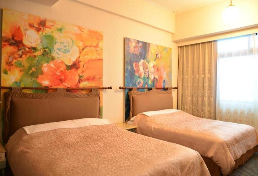 اتاق استاندارد چهار تخته, Kingship Hotel Kaohsiung Inter Continental