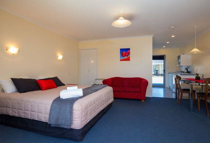 إستوديو قياسى, Middle Park Motel