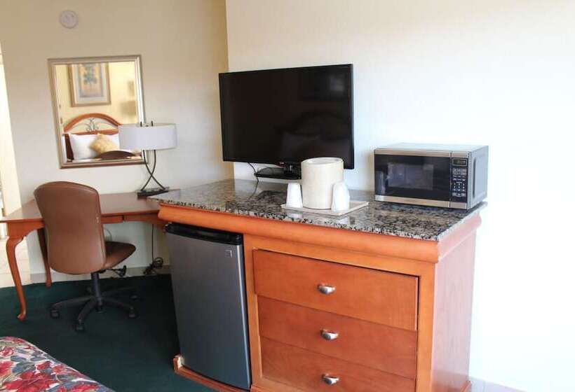 غرفه قياسيه سريرين مزدوجين, Grand Prix Motel Beach Front