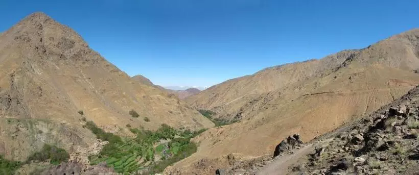 اتاق ساده سه‌ نفره, Tamatert Guest House