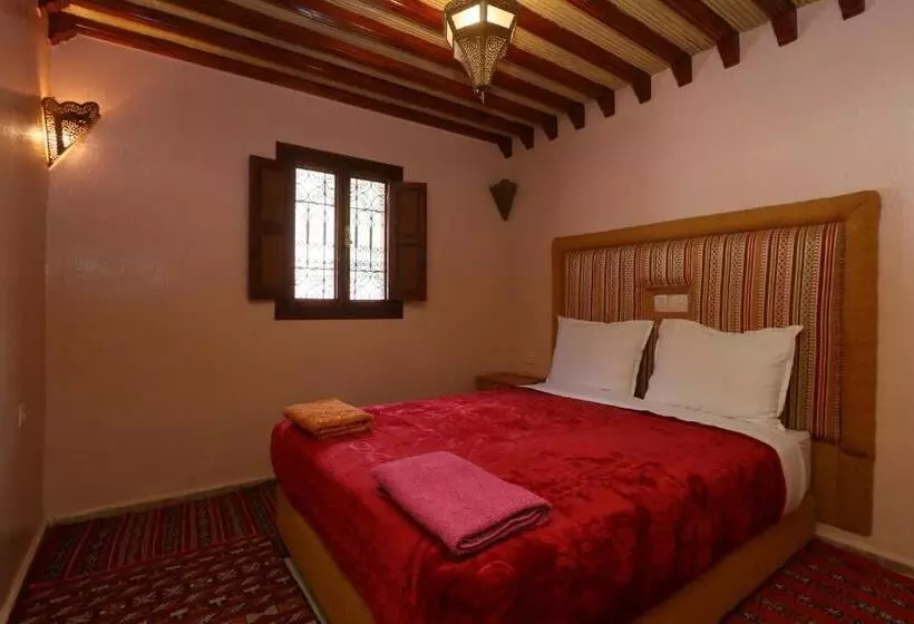 اتاق اکونومی, Tamatert Guest House