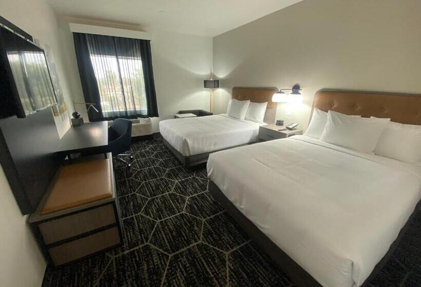 Номер Стандарт, La Quinta Inn & Suites By Wyndham Yucaipa