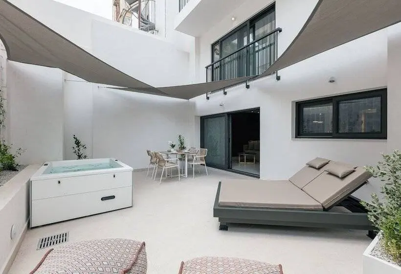 Suite with Terrace, Porta Suites