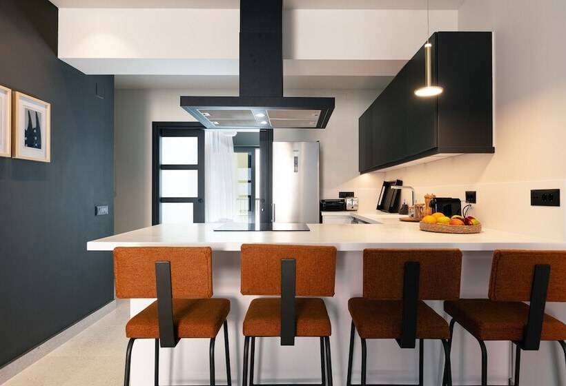 Люкс Superior, Porta Suites