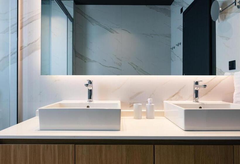 Люкс Superior, Porta Suites