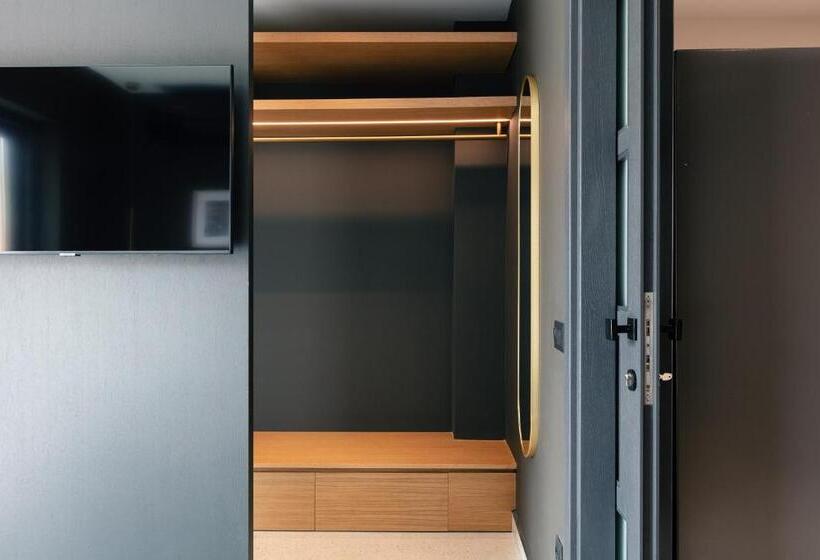 Люкс Superior, Porta Suites